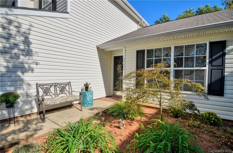 3720 Old Wagon Rd, Charlotte, NC 28269