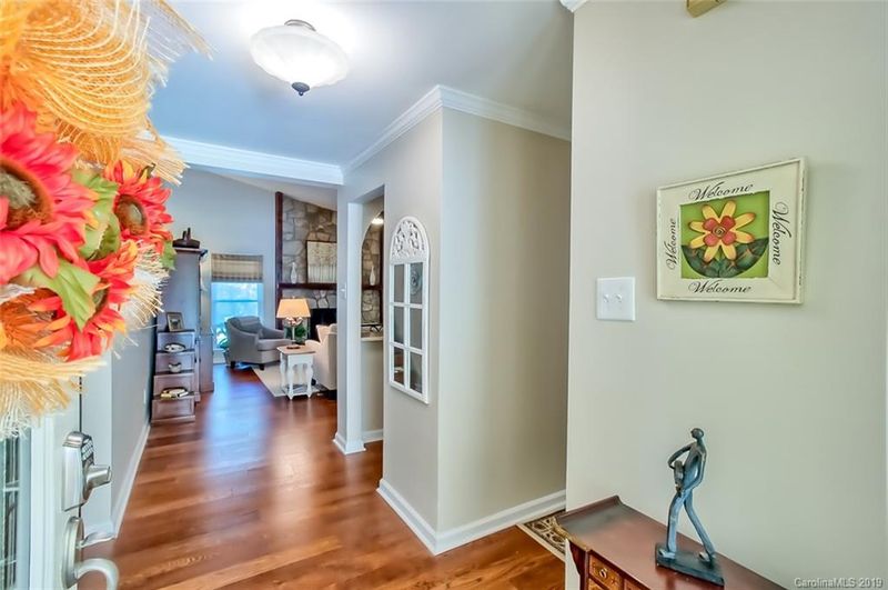 4013 Bon Rea Dr, Charlotte, NC 28226