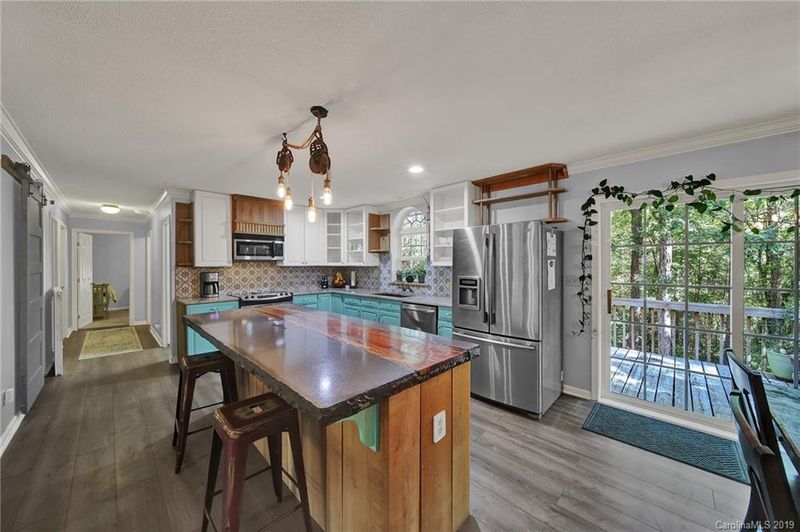 3286 Craig Farm Rd, Lancaster, SC 29720