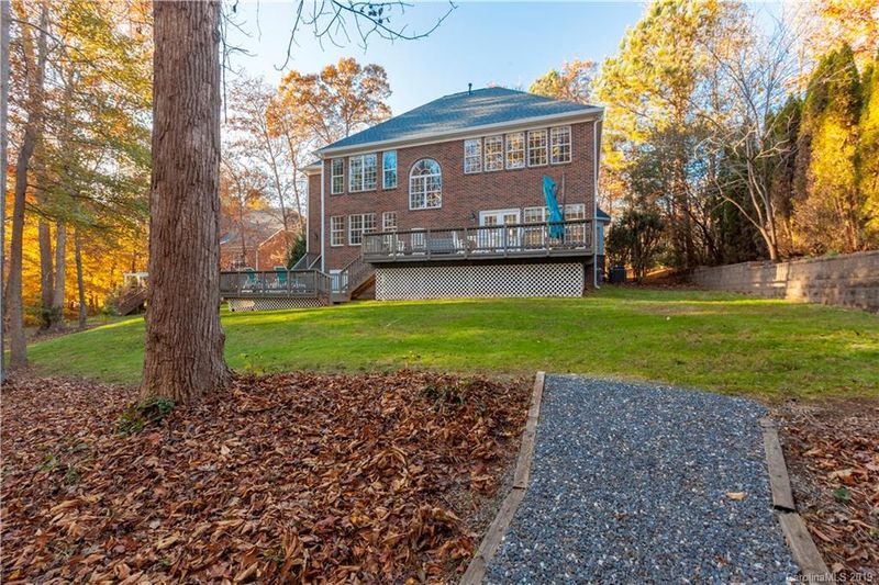 12630 Preservation Pointe Dr, Charlotte, NC 28216