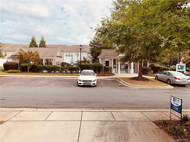 10034 Garrison Watch Ave, Charlotte, NC 28277