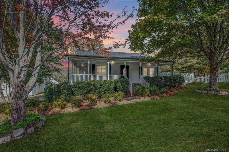 802 W 8th St, Kannapolis, NC 28081