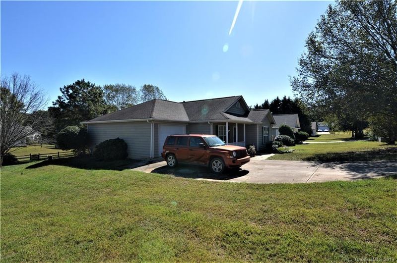 2908 Dairy Farm Rd, Monroe, NC 28110