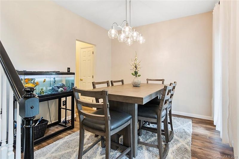 5203 Hedgecrest Pl, Charlotte, NC 28269
