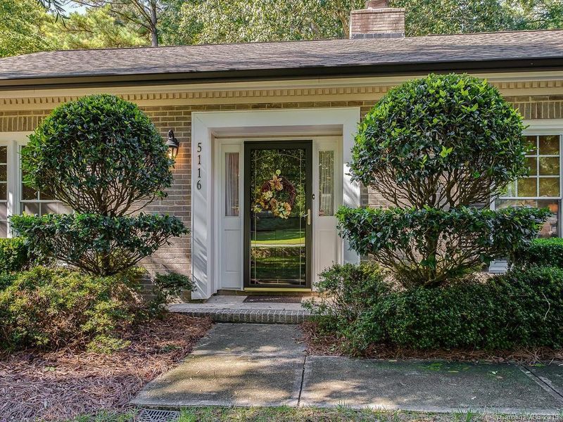 5116 Red Cedar Ln, Charlotte, NC 28226