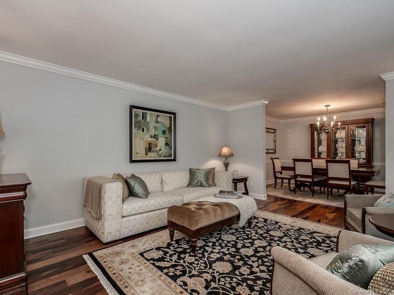 5116 Red Cedar Ln, Charlotte, NC 28226