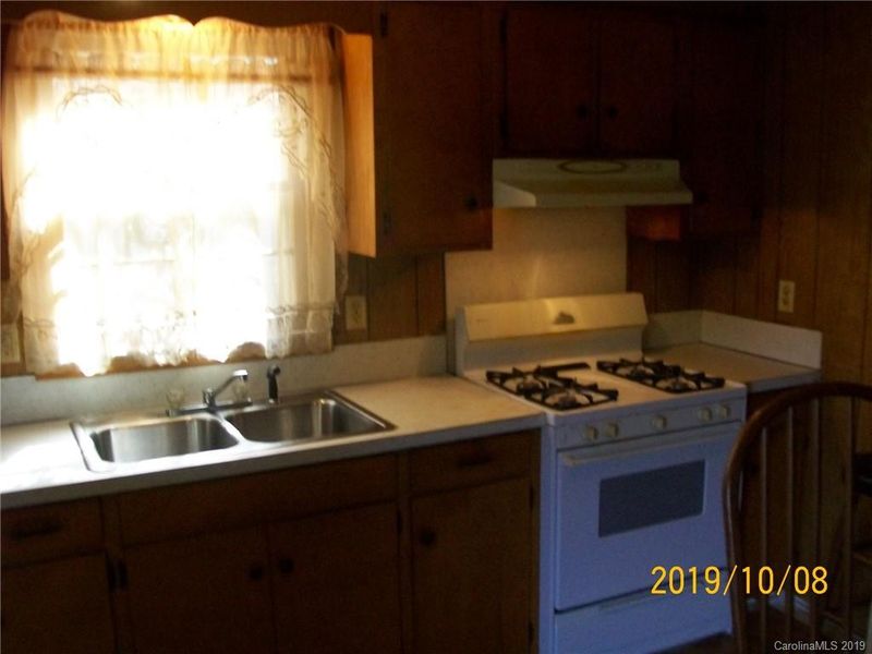 524 Newcastle Rd, Gastonia, NC 28052