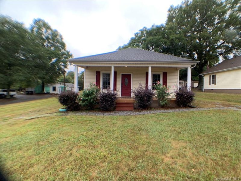21 1st St, Concord, NC 28027