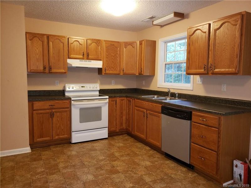 4903 Orchard Trl, Marshville, NC 28103