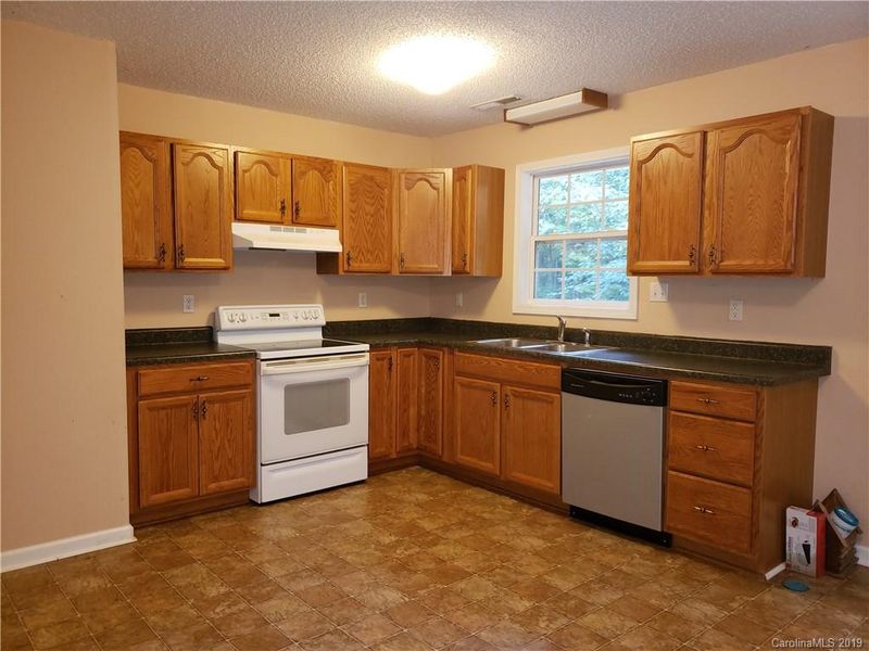 4903 Orchard Trl, Marshville, NC 28103