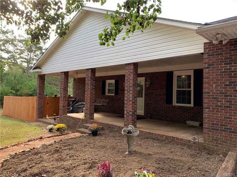3141 Laboratory Rd, Lincolnton, NC 28092
