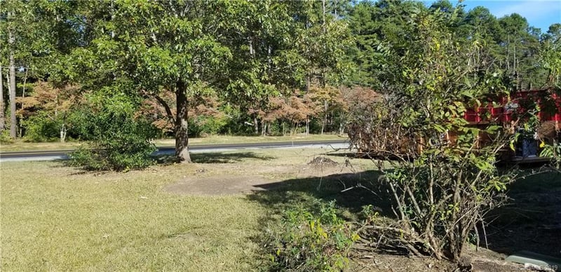203 Charlotte St, Alexis, NC 28006