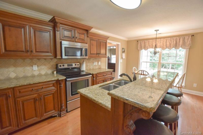 1954 Charles Ave, Lancaster, SC 29720