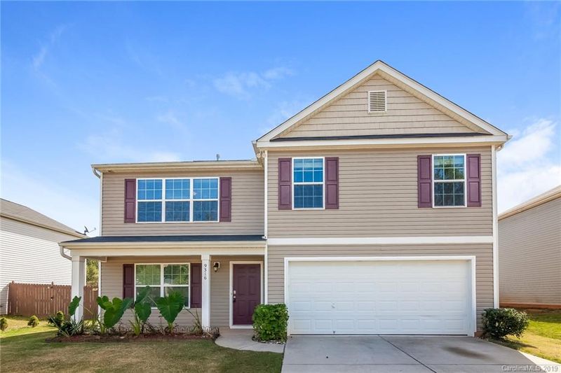 9316 Quilting Bee Ln, Charlotte, NC 28216
