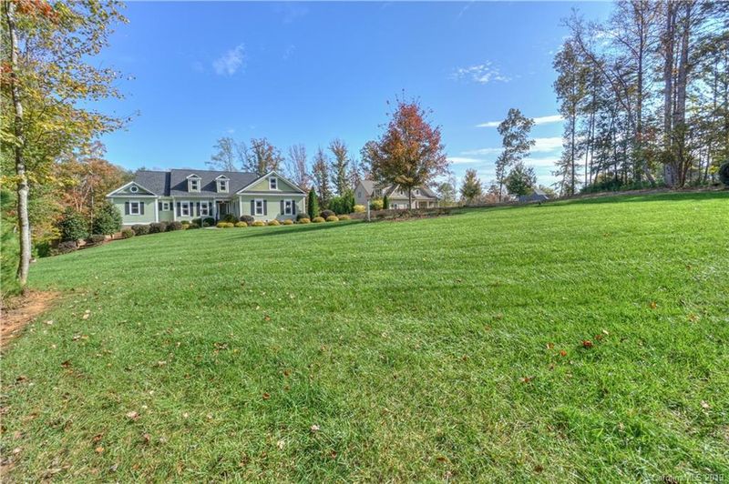 175 Park Crest Dr, Troutman, NC 28166