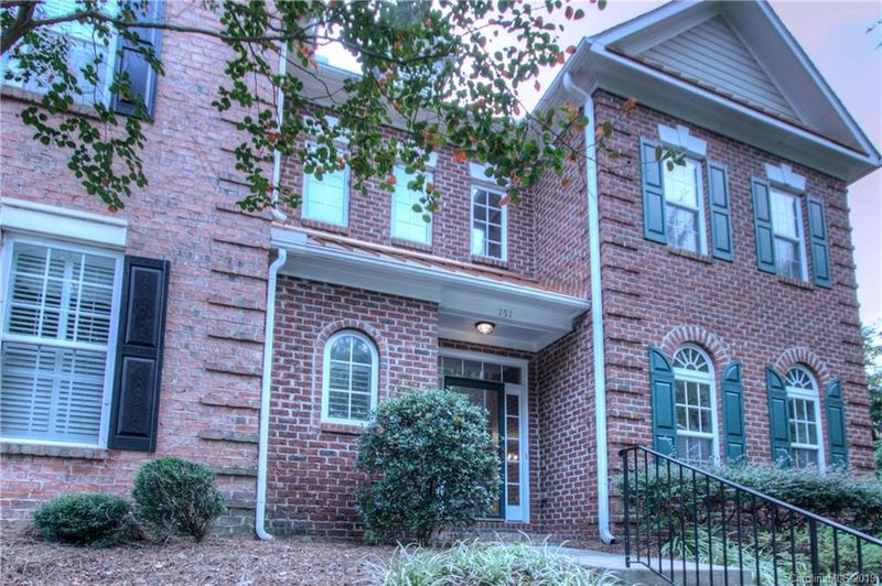 151 Mcleod Ave, Belmont, NC 28012