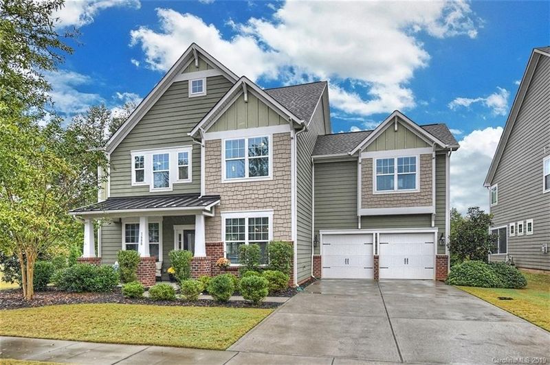1680 Fairntosh Dr, Fort Mill, SC 29715