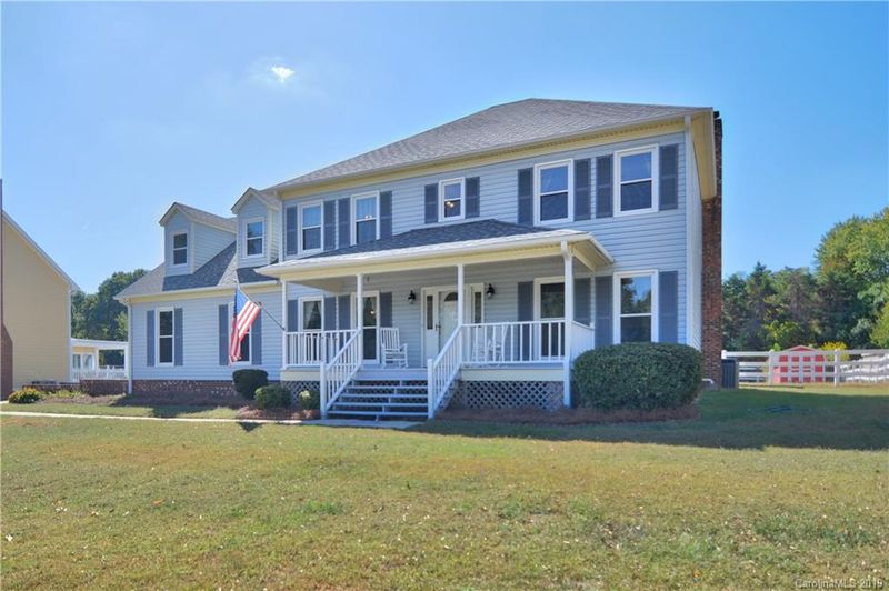 8941 Dartmoor Pl, Mint Hill, NC 28227