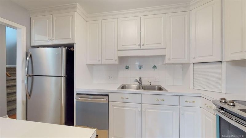 10315 Osprey Dr, Pineville, NC 28134