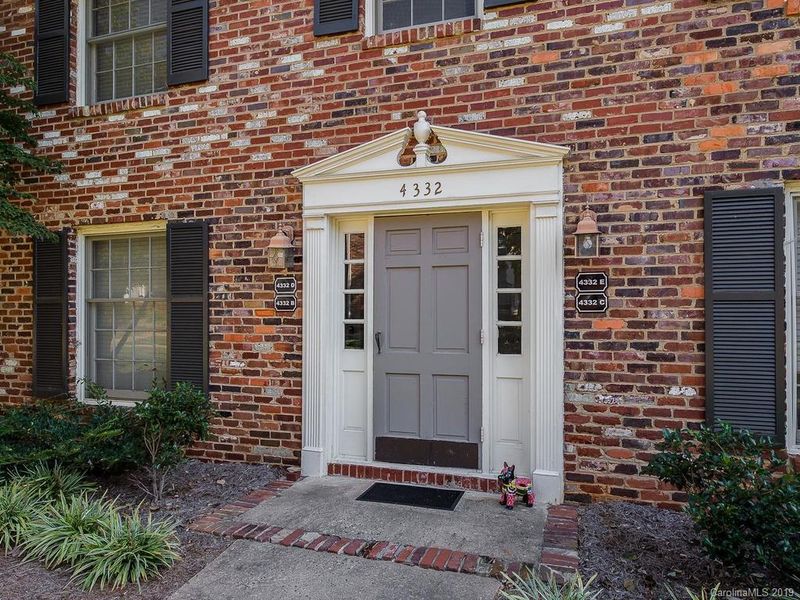 4332 Hathaway St #D, Charlotte, NC 28211