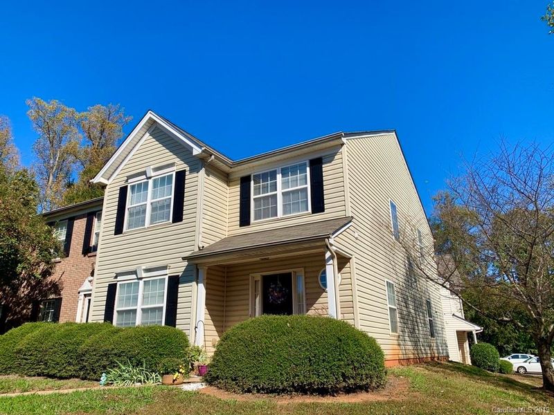 4204 Glenlea Commons Dr, Charlotte, NC 28216