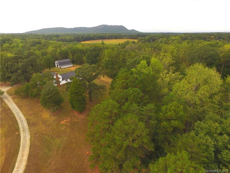 5046 Lewis Rd, Gastonia, NC 28052