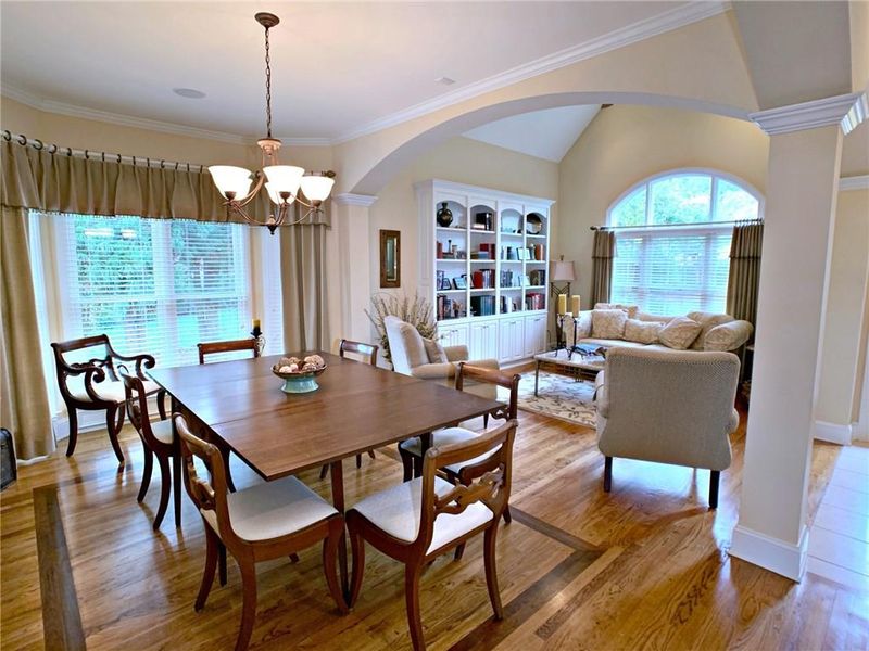 1040 Horse Rock Rd, Hickory, NC 28602
