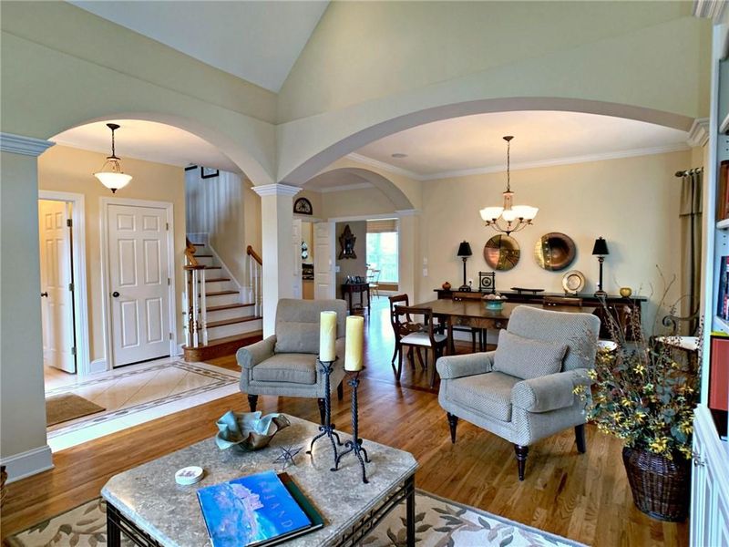 1040 Horse Rock Rd, Hickory, NC 28602