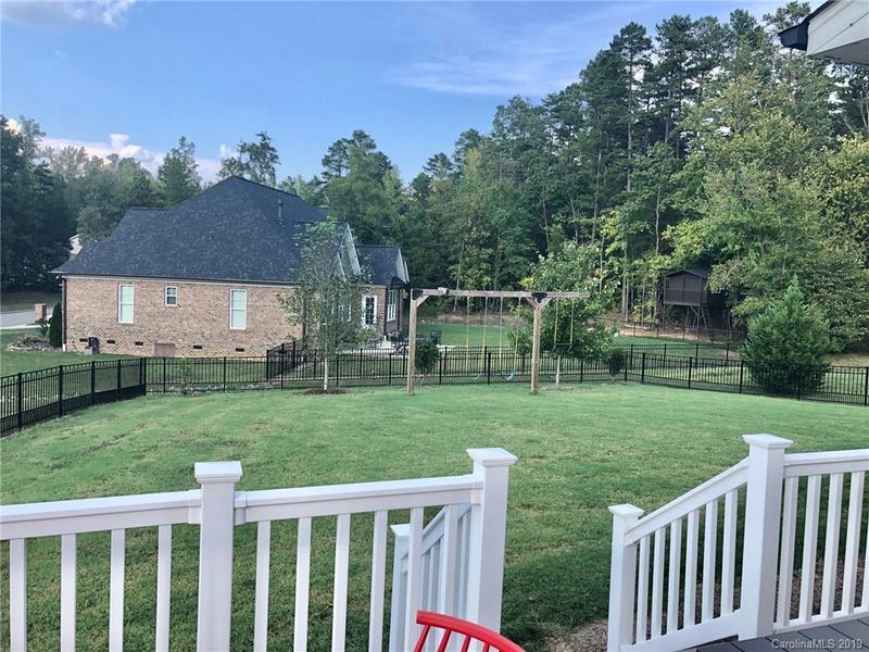 913 Brighton Dr, Kannapolis, NC 28081