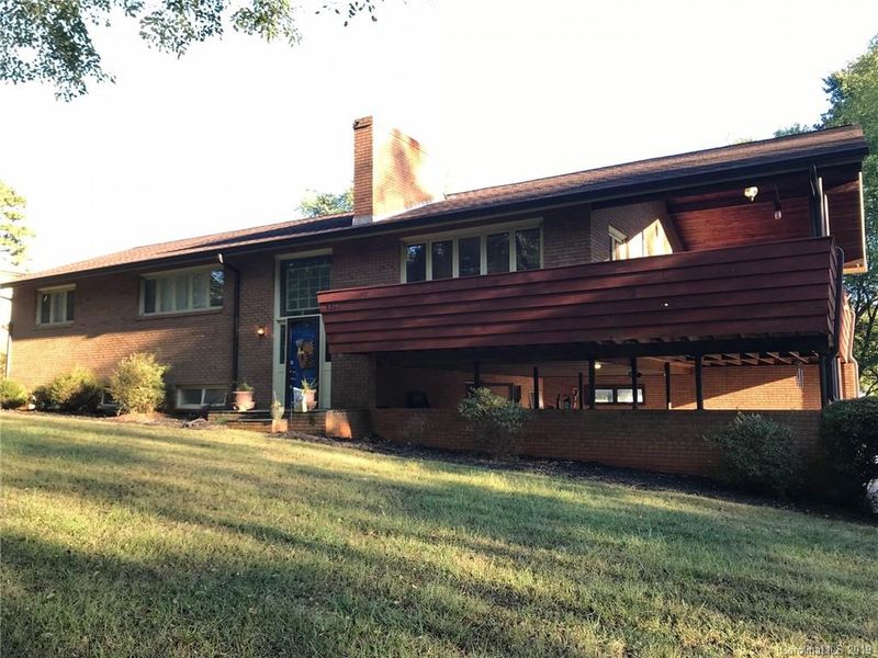 139 Morvue Loop N, Statesville, NC 28625