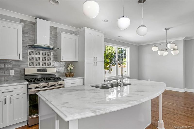 1521 Kimberly Rd, Charlotte, NC 28208