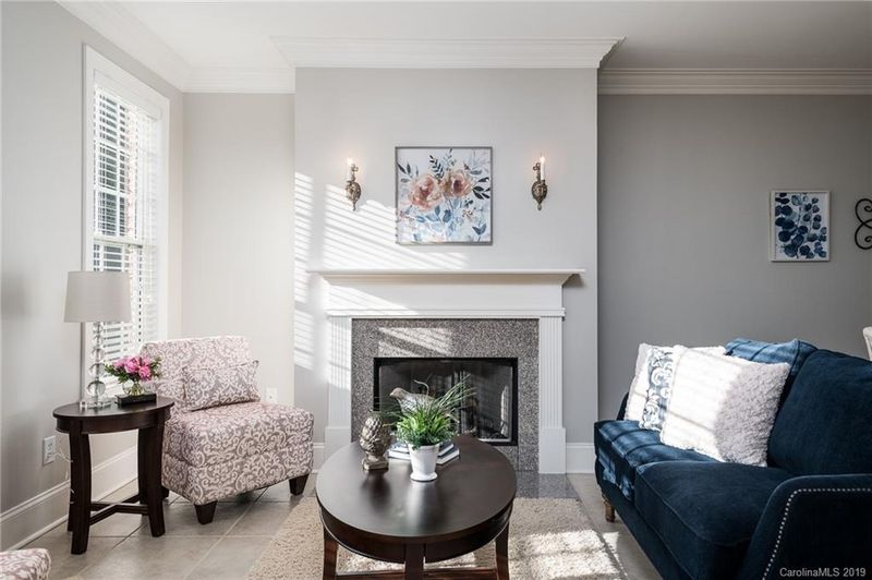 125 St Albans Ln, Davidson, NC 28036