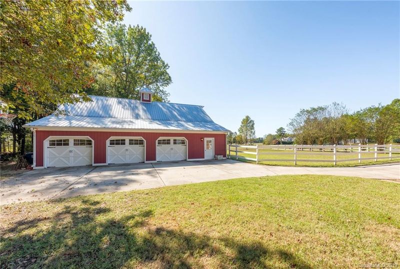 570 Moose Rd, Mount Pleasant, NC 28124
