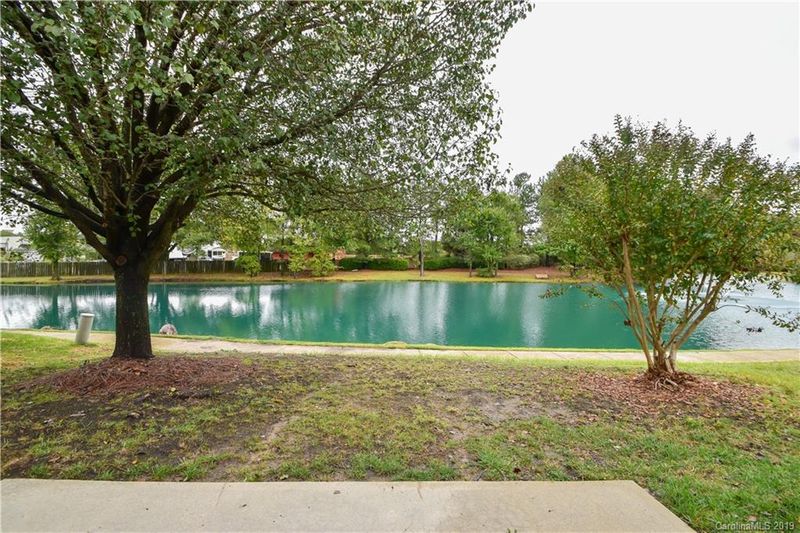 139 Arlington Downs Blvd, Matthews, NC 28104