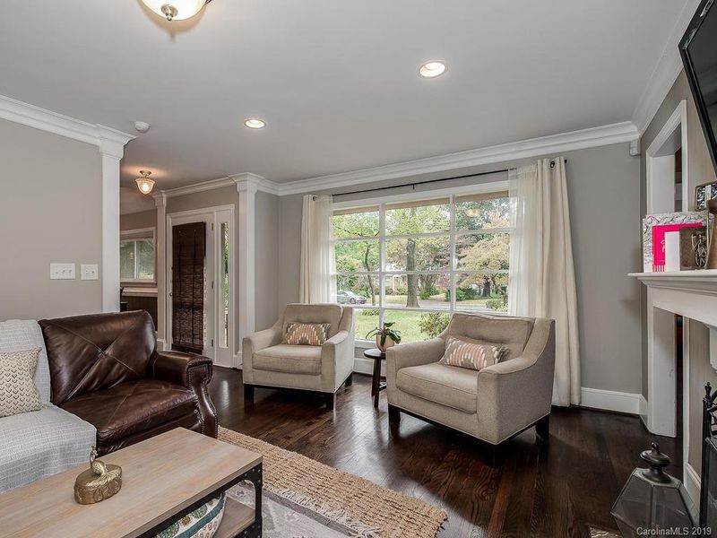 4158 Sheridan Dr, Charlotte, NC 28205