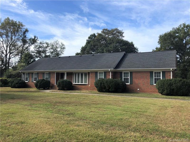685 Belmorrow Dr, Charlotte, NC 28214
