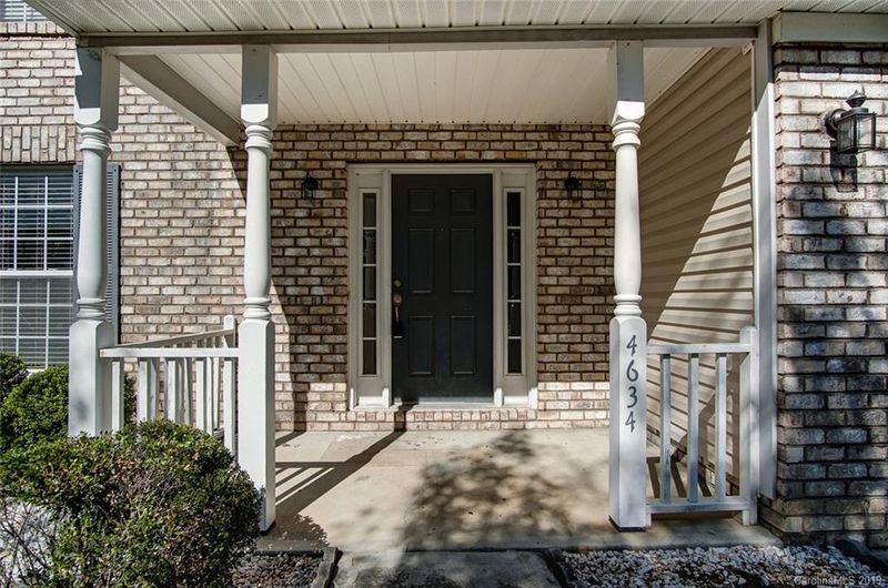 4634 Cedar Rock Dr, Charlotte, NC 28273
