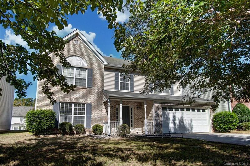 4634 Cedar Rock Dr, Charlotte, NC 28273