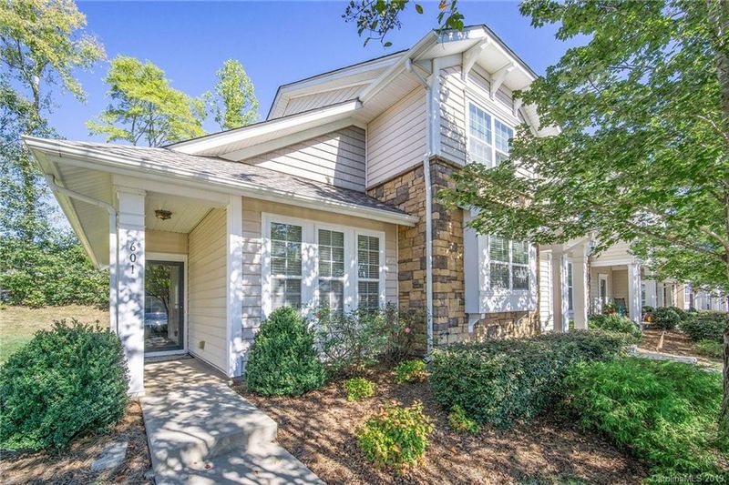601 River Park Rd, Belmont, NC 28012