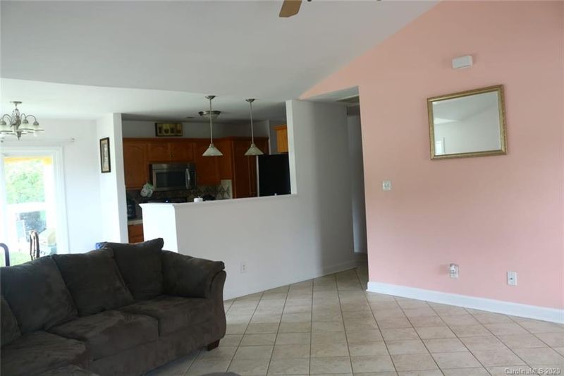 901 Chipola St, Kannapolis, NC 28083