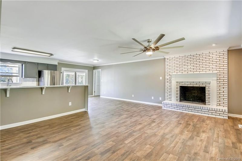 323 Turner Rd, Gastonia, NC 28056