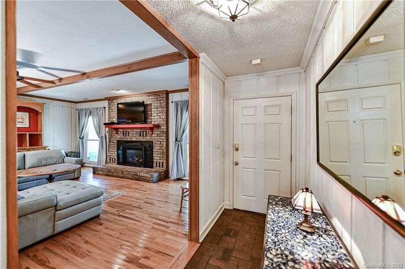 110 Franklin St, Pineville, NC 28134