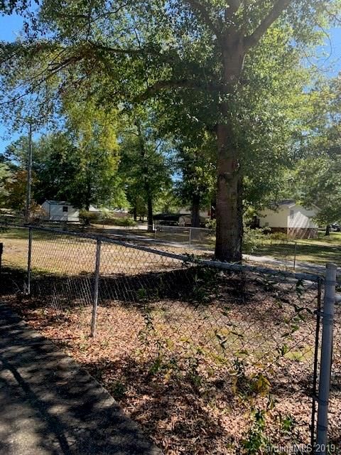 407 W Welsh St, Kershaw, SC 29067