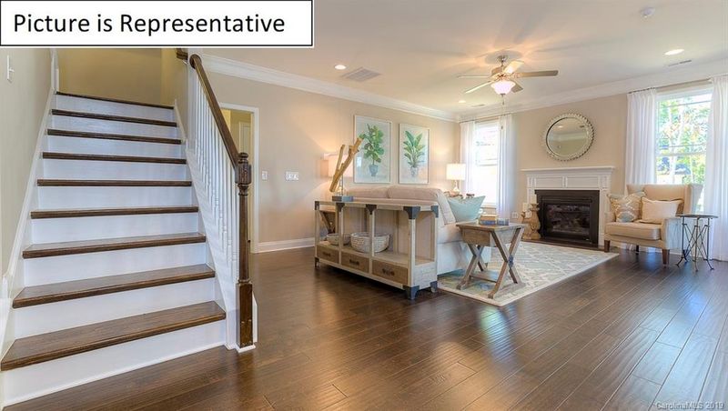 4057 Shadowbrook Dr, Waxhaw, NC 28173