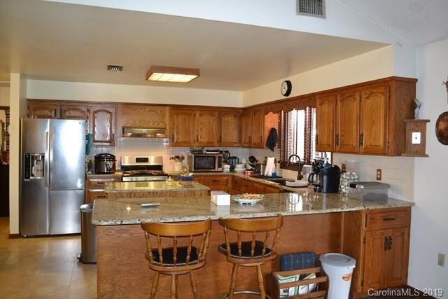 2030 Martin Rd, Hickory Grove, SC 29717