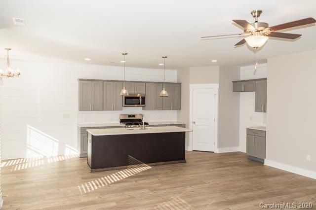 206 Dakota St, Kannapolis, NC 28083