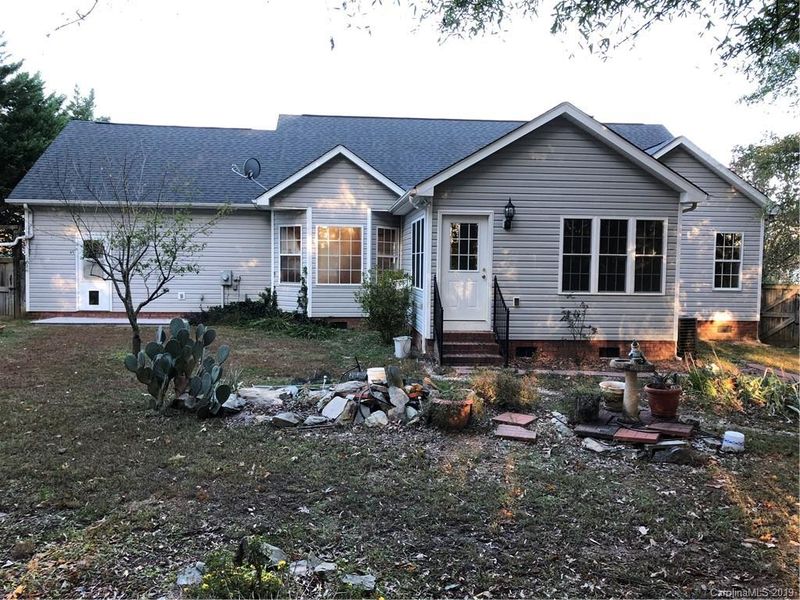 129 Polaris Dr, Wingate, NC 28174