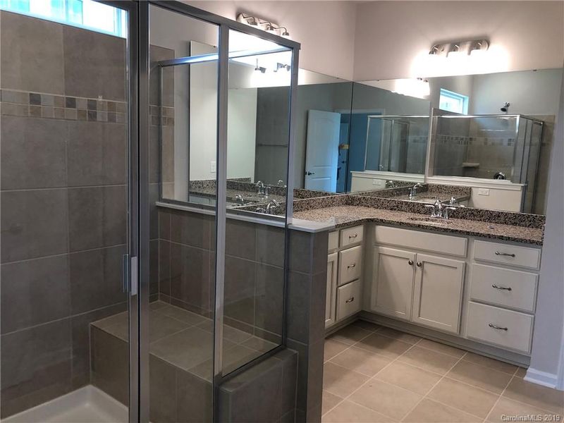 509 Ernst Point #39, Mount Holly, NC 28120