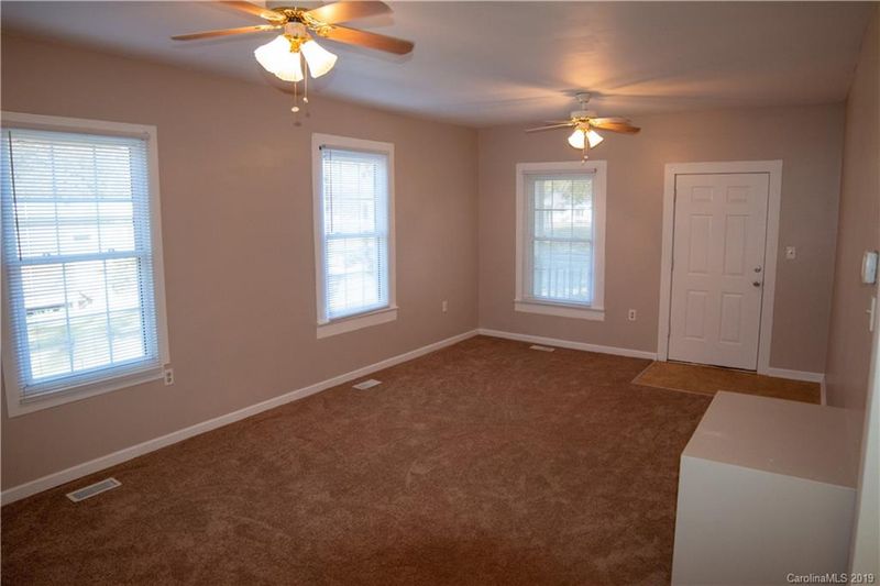 100 Maple St, Clover, SC 29710