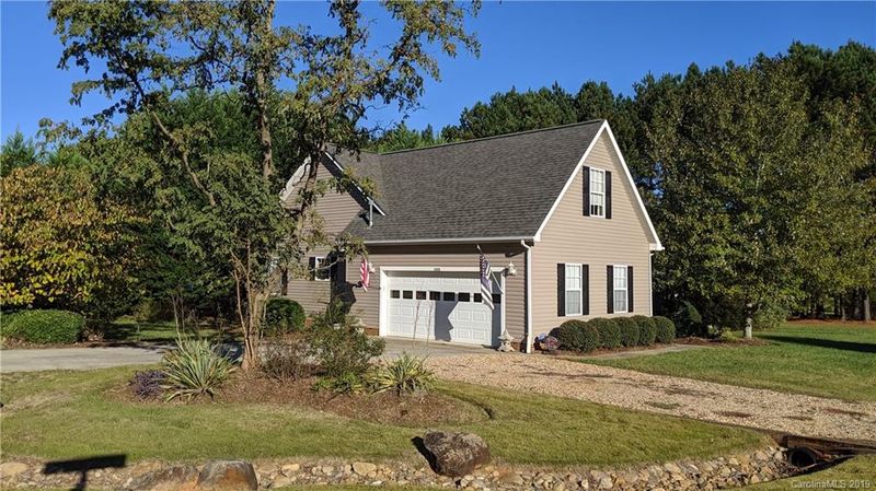 1418 Summer Sweet Dr, York, SC 29745